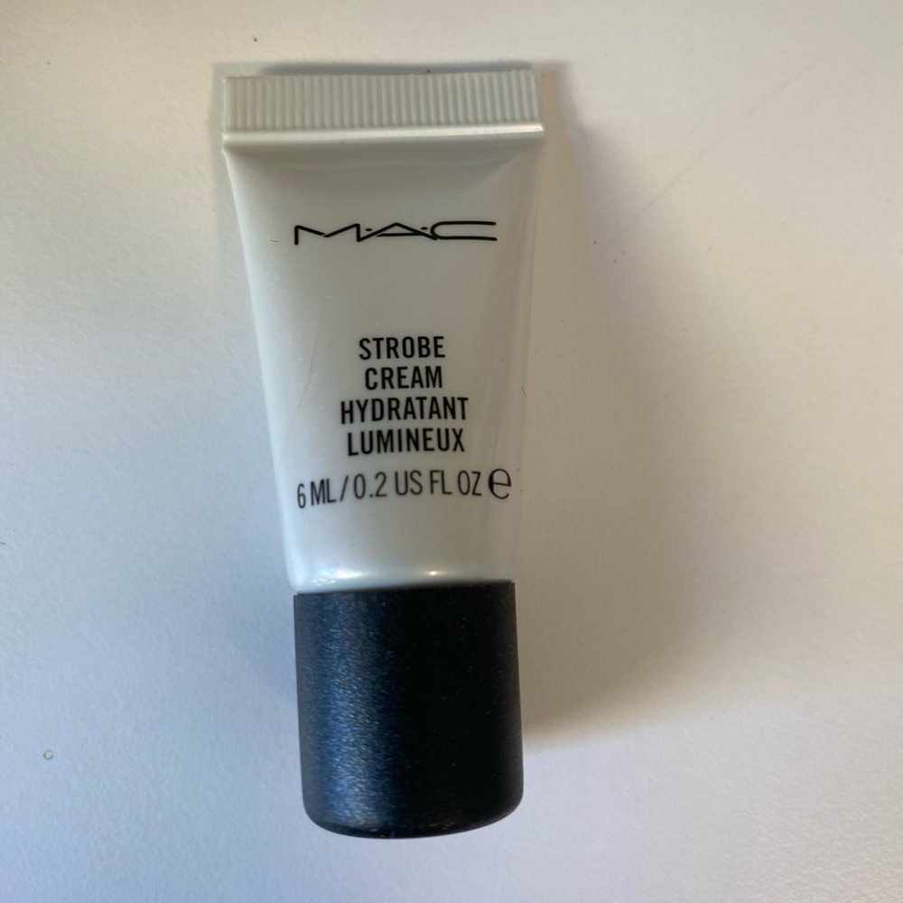 MAC strobe cream NEW